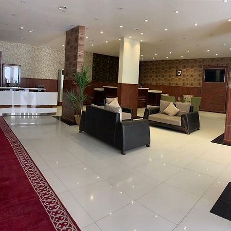 منازل بجيلة للاجنحة الفندقية Manazel Begela Hotel Apartments 塔伊夫 外观 照片