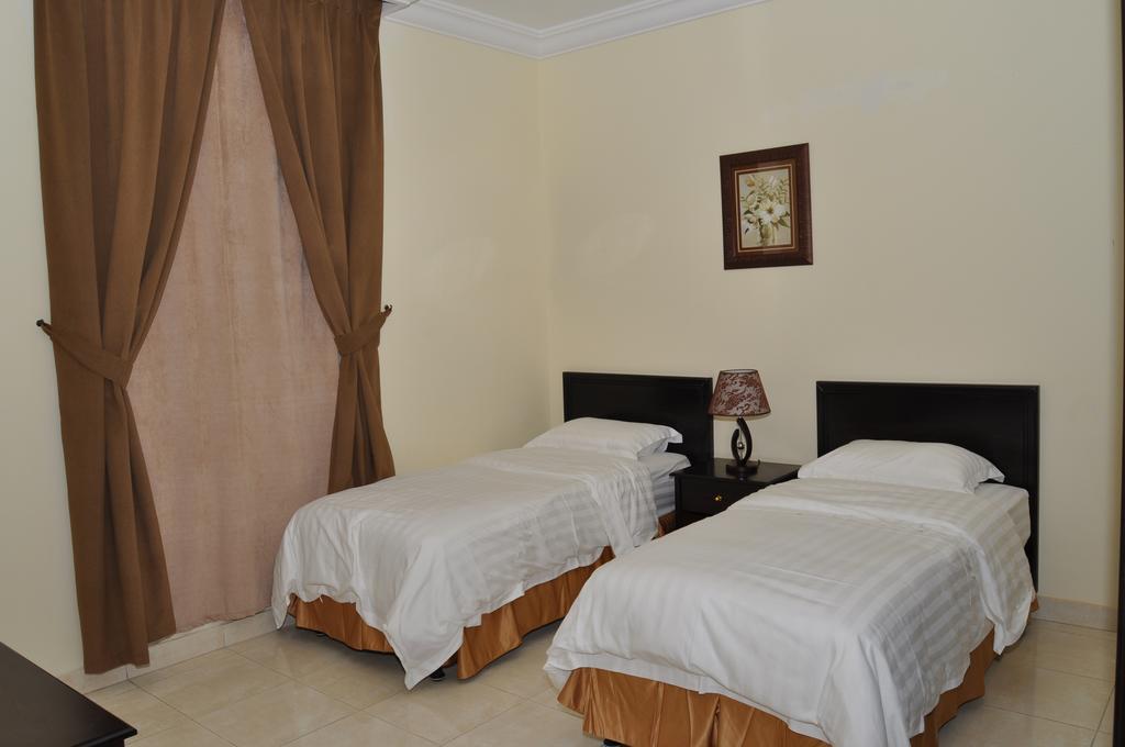 منازل بجيلة للاجنحة الفندقية Manazel Begela Hotel Apartments 塔伊夫 客房 照片